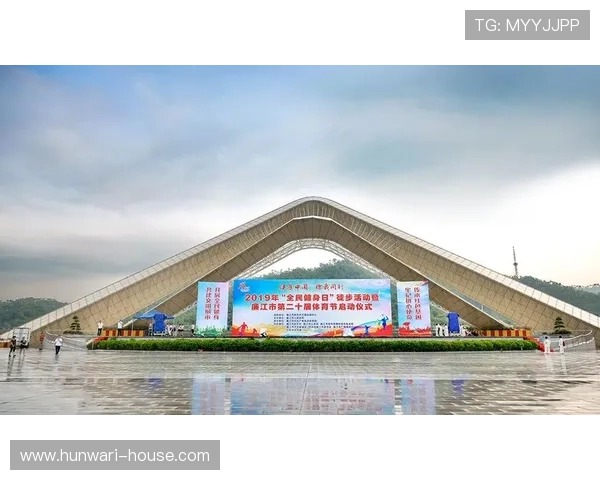 宝威体育品牌故事与企业文化深入剖析推动全民健身事业的发展与体育产业融合的典范路径